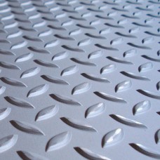 Лист нержавеющий рифленый г/к чечевица 03Х18Н11 3 мм ГОСТ 8568-77